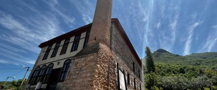 Bursa'da 5 Köy 1 Göl Kolay Doğa Yürüyüşü ve Çilek Hasadı Etkinliği